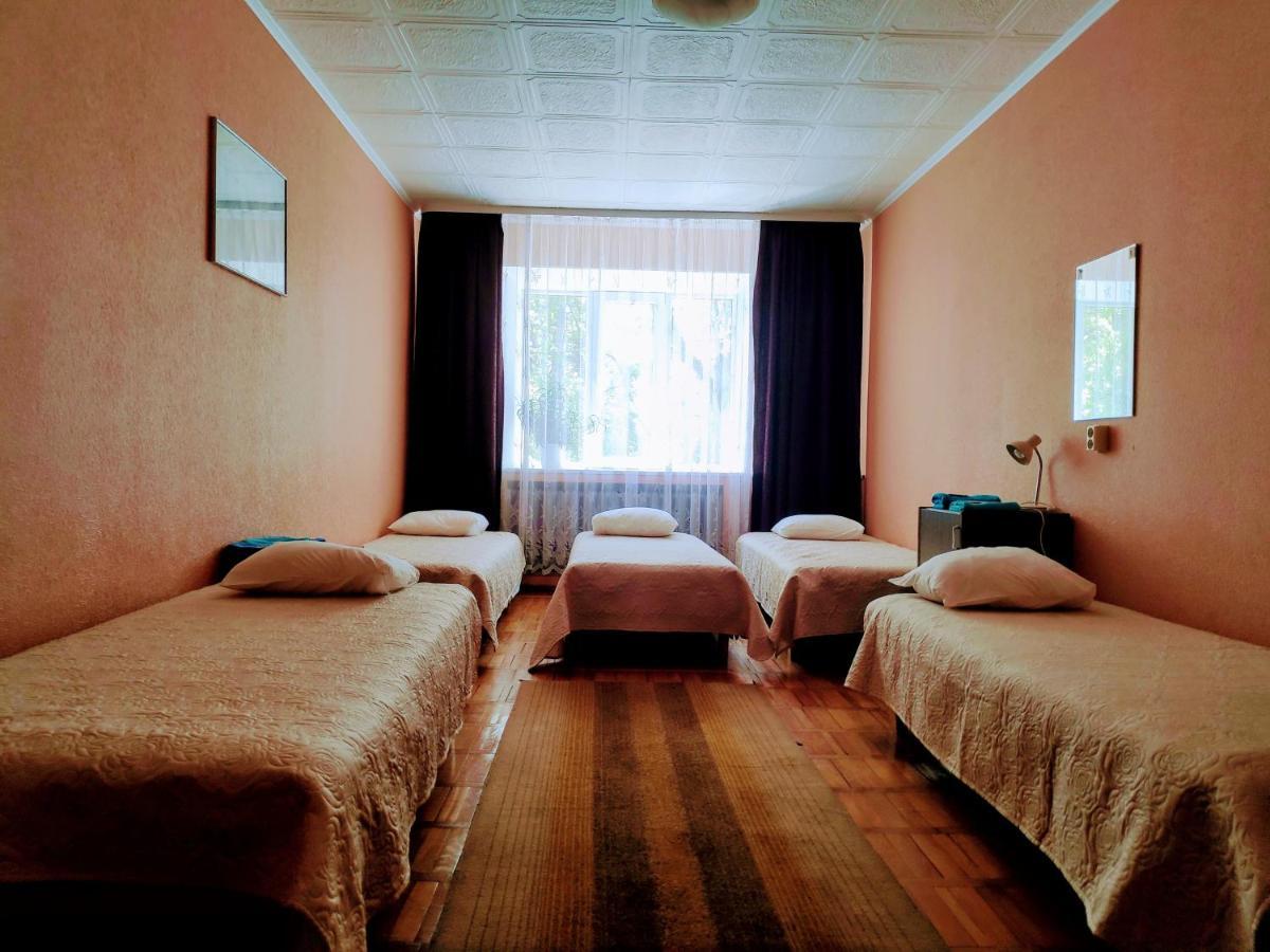 White House Puhkemaja Hostel Uulu Екстериор снимка