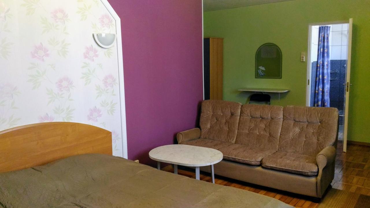 White House Puhkemaja Hostel Uulu Екстериор снимка