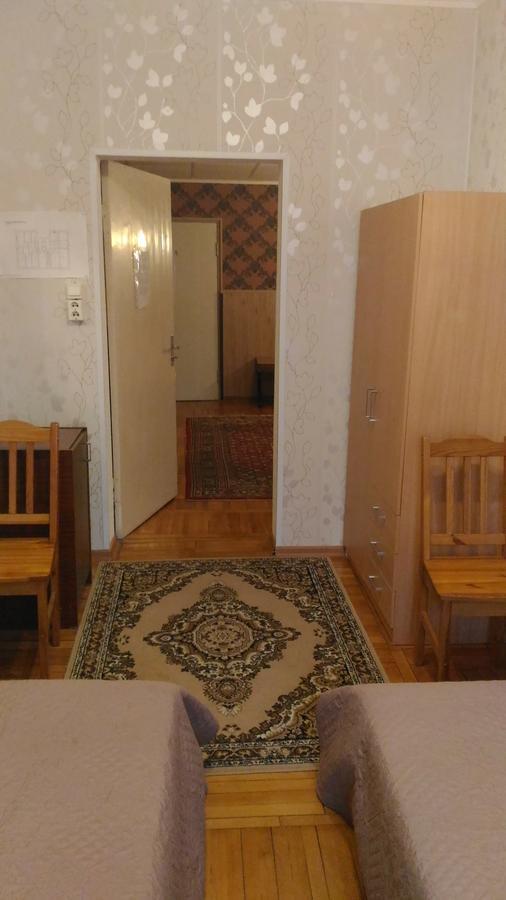 White House Puhkemaja Hostel Uulu Екстериор снимка